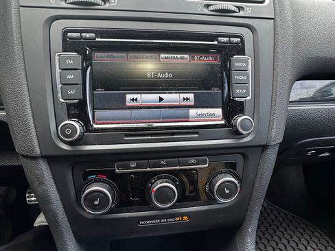 Used 2012 Volkswagen GTI 4-Door FWD image 10