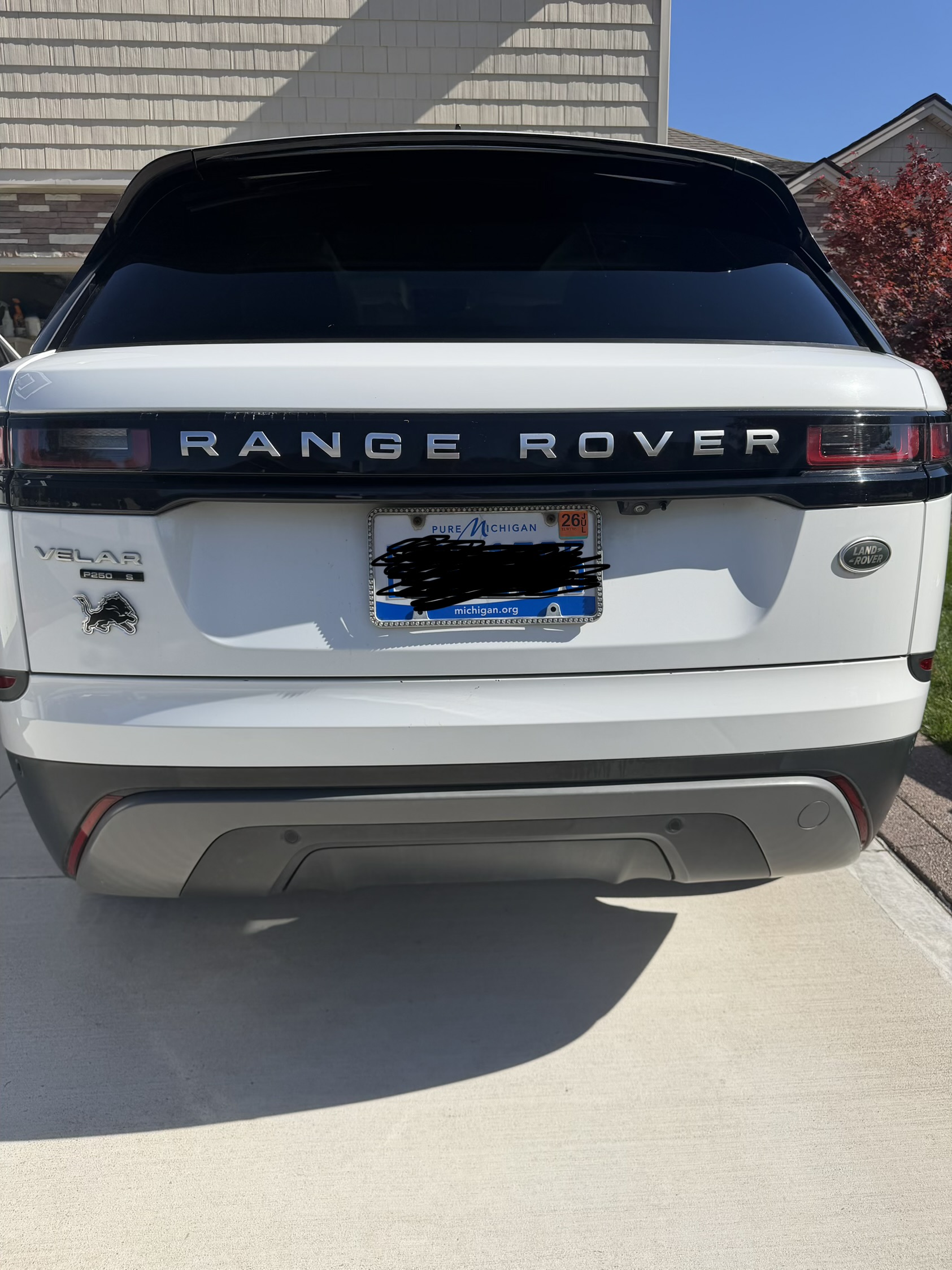 Used 2018 Land Rover Range Rover Velar S AWD/4WD image 2