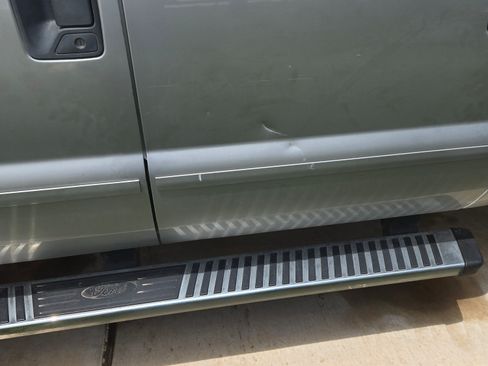 Used 2016 Ford F350 XLT w/ XLT Premium Package image 5