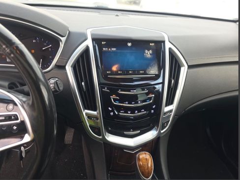 Used 2014 Cadillac SRX Premium w/ Driver Assist Package AWD/4WD image 10