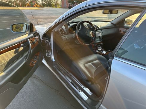 Used 2004 Mercedes-Benz CL 500 image 9
