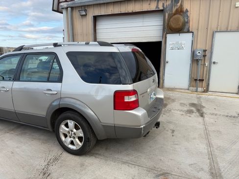 Used 2006 Ford Freestyle SE image 14