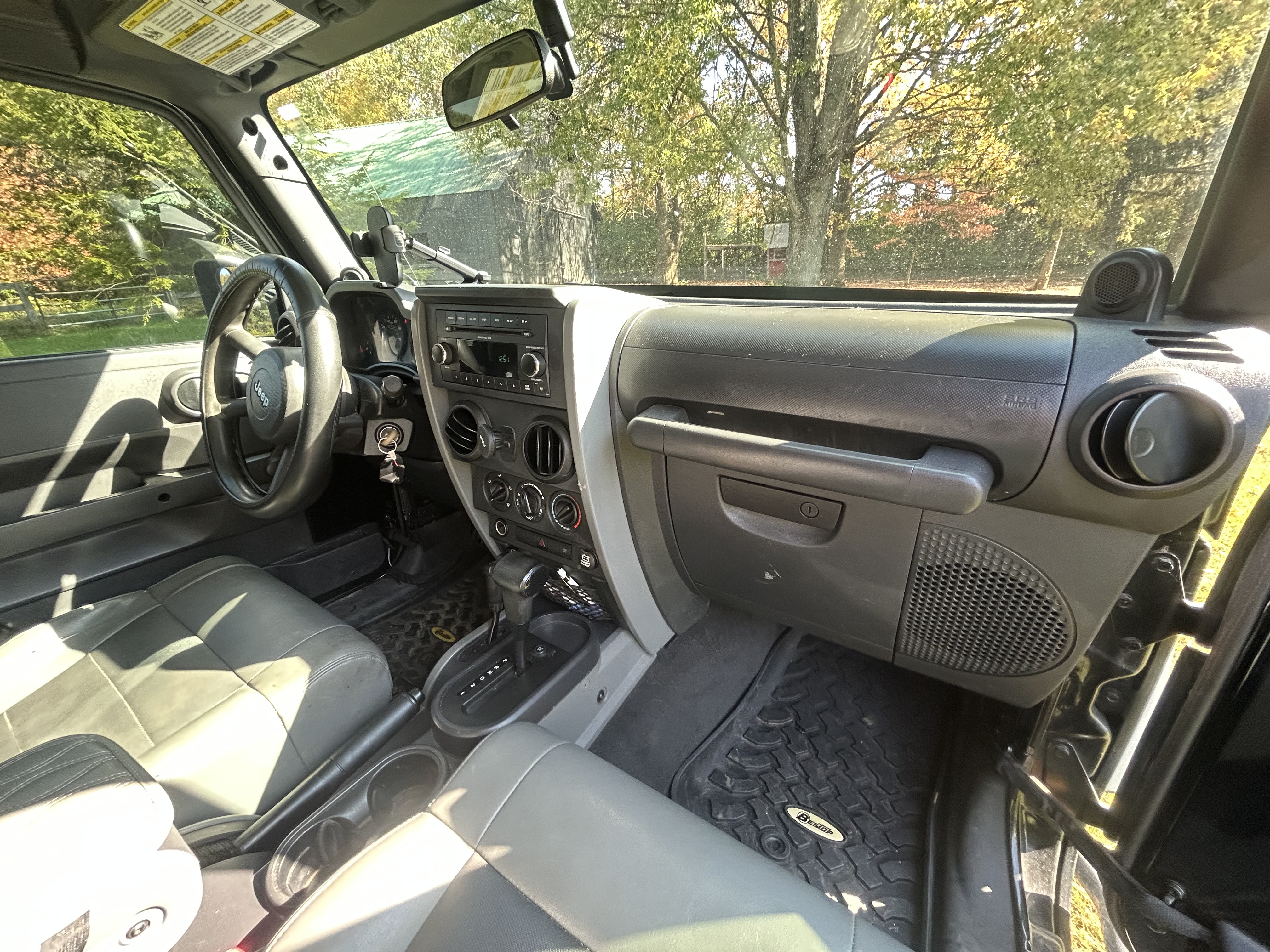 Used 2009 Jeep Wrangler X AWD/4WD image 15