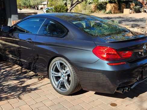 Used 2014 BMW M6 Coupe image 11