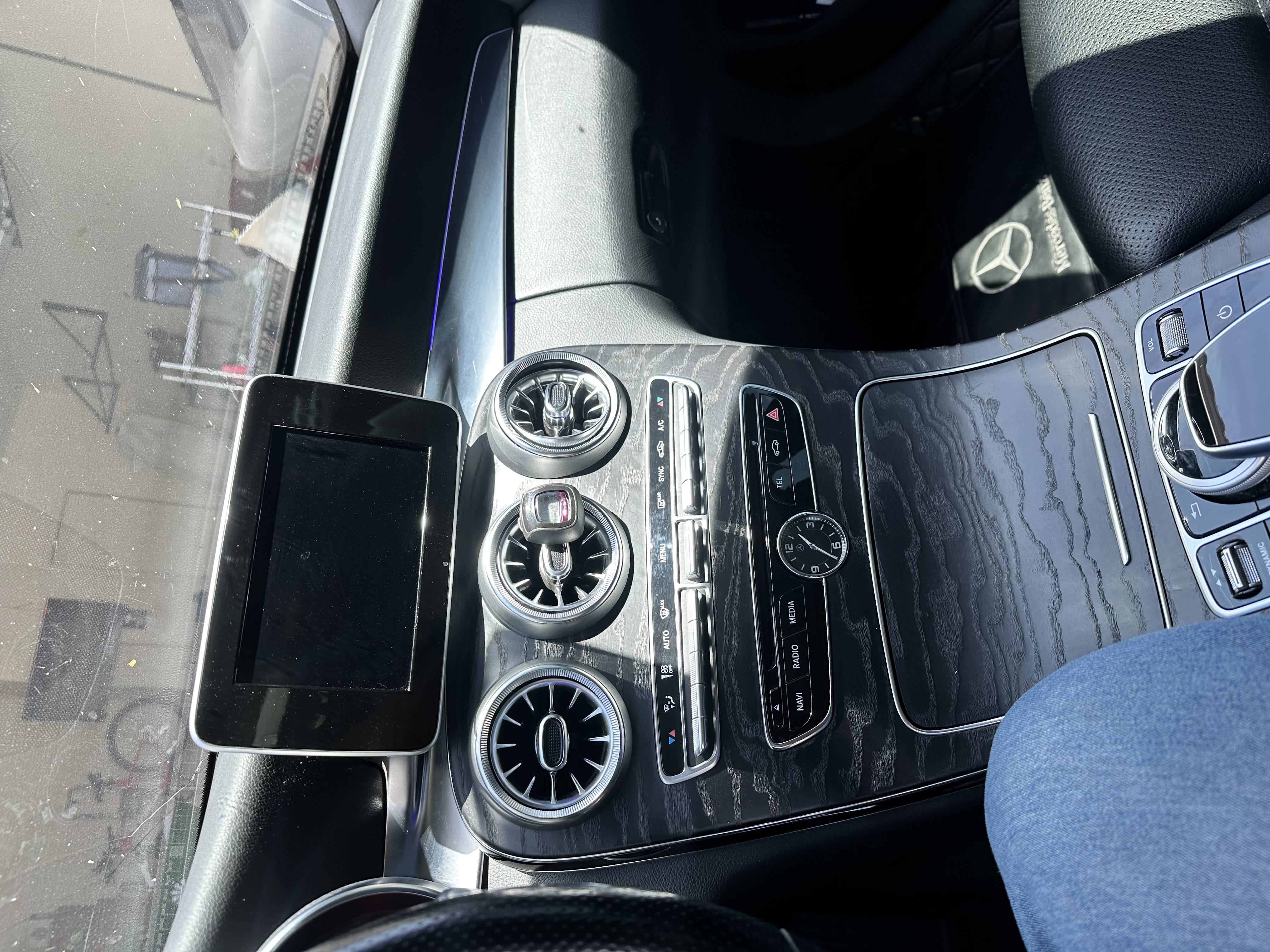 Used 2016 Mercedes-Benz C 300 Sedan image 9