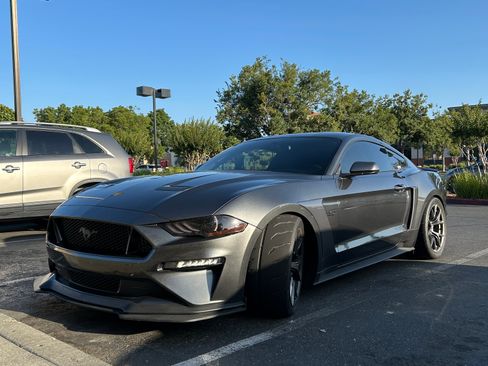 Used 2019 Ford Mustang GT w/ Performance Package - Level 2 RWD image 10