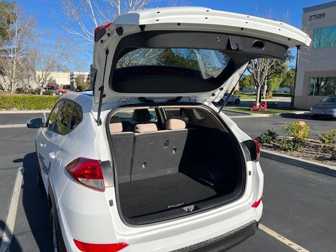 Used 2016 Hyundai Tucson SE image 10