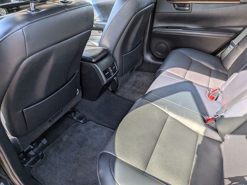 Used 2016 Lexus ES 350 w/ Premium Package w/Wood Trim image 17