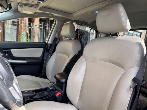 Used 2016 Subaru Crosstrek 2.0i Limited image 9