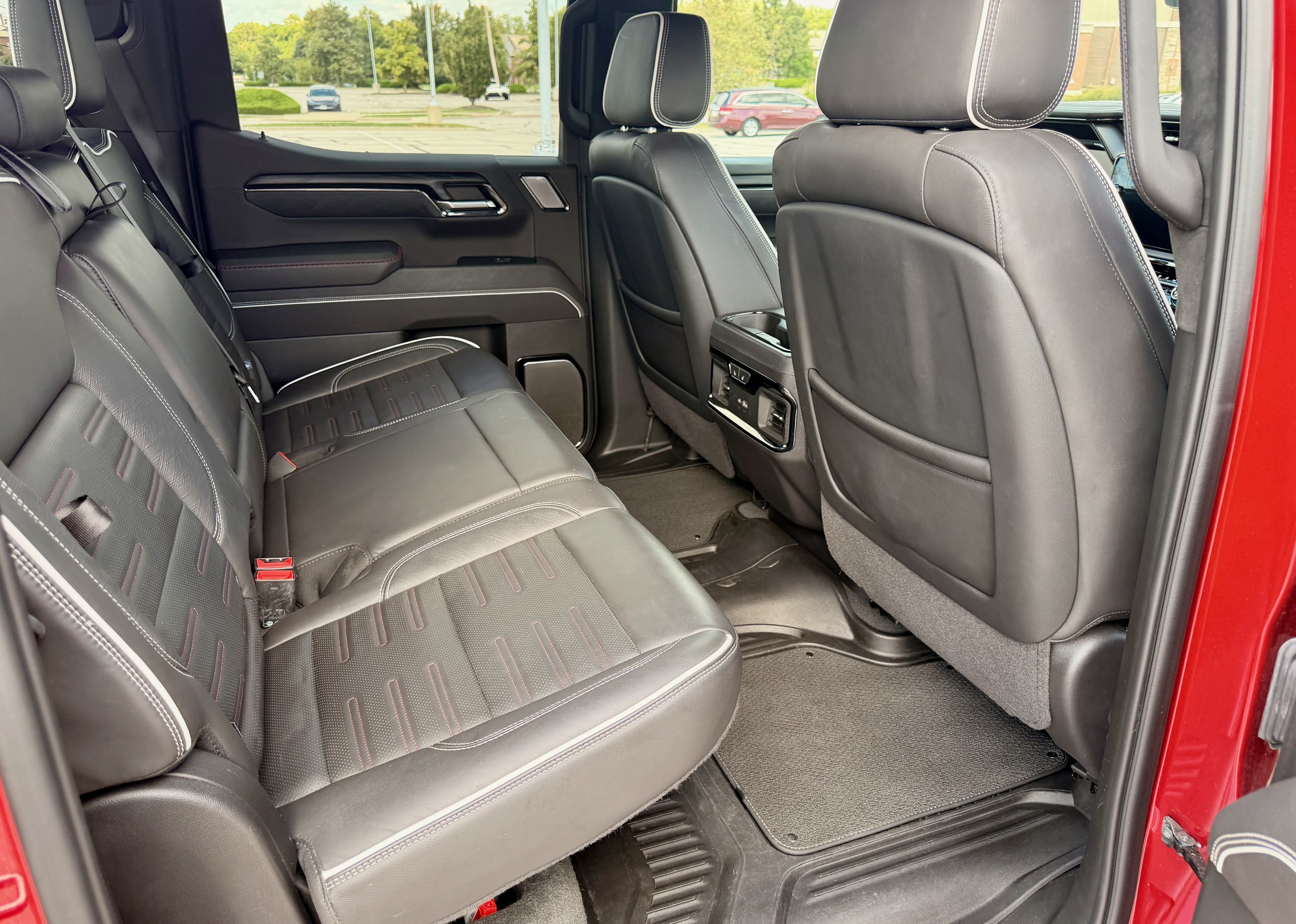 Used 2024 GMC Sierra 1500 AT4X AWD/4WD image 16
