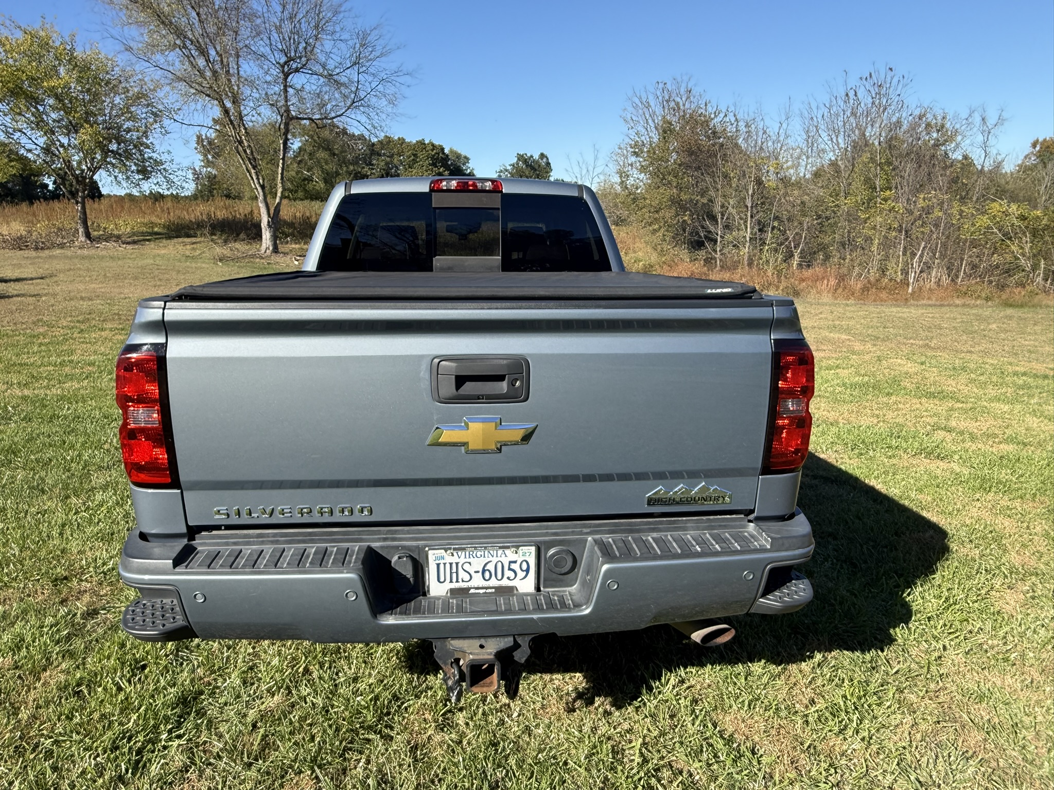 Used 2016 Chevrolet Silverado 2500 High Country w/ High Country Premium Package AWD/4WD image 4