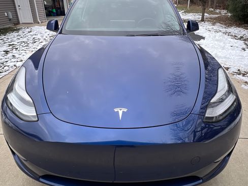 Used 2021 Tesla Model Y Long Range image 4