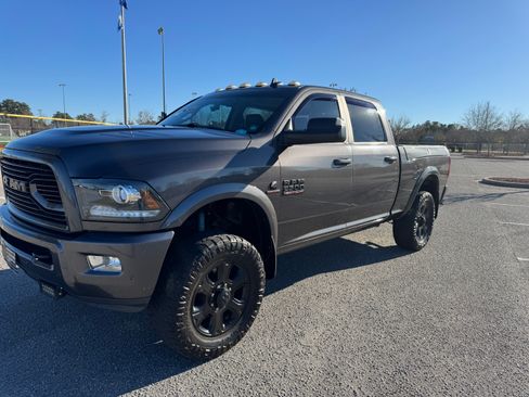 Used 2018 RAM 2500 Laramie w/ Sport Appearance Group image 6