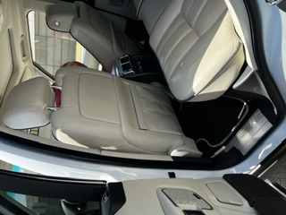 Used 2012 Land Rover Range Rover HSE LUX AWD/4WD image 13