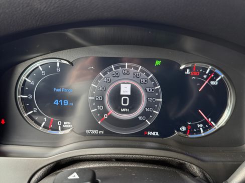 Used 2019 Cadillac Escalade ESV Premium Luxury AWD/4WD image 22