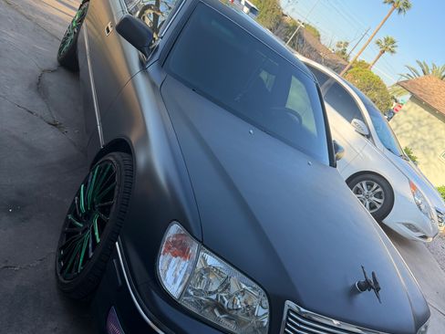 Used 1999 Lexus LS 400 image 11