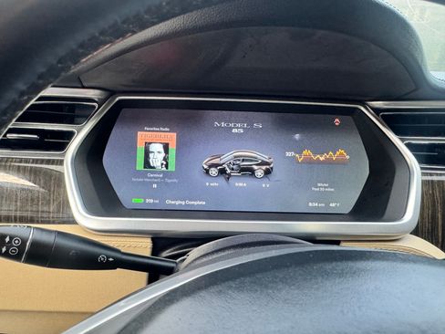 Used 2013 Tesla Model S image 14