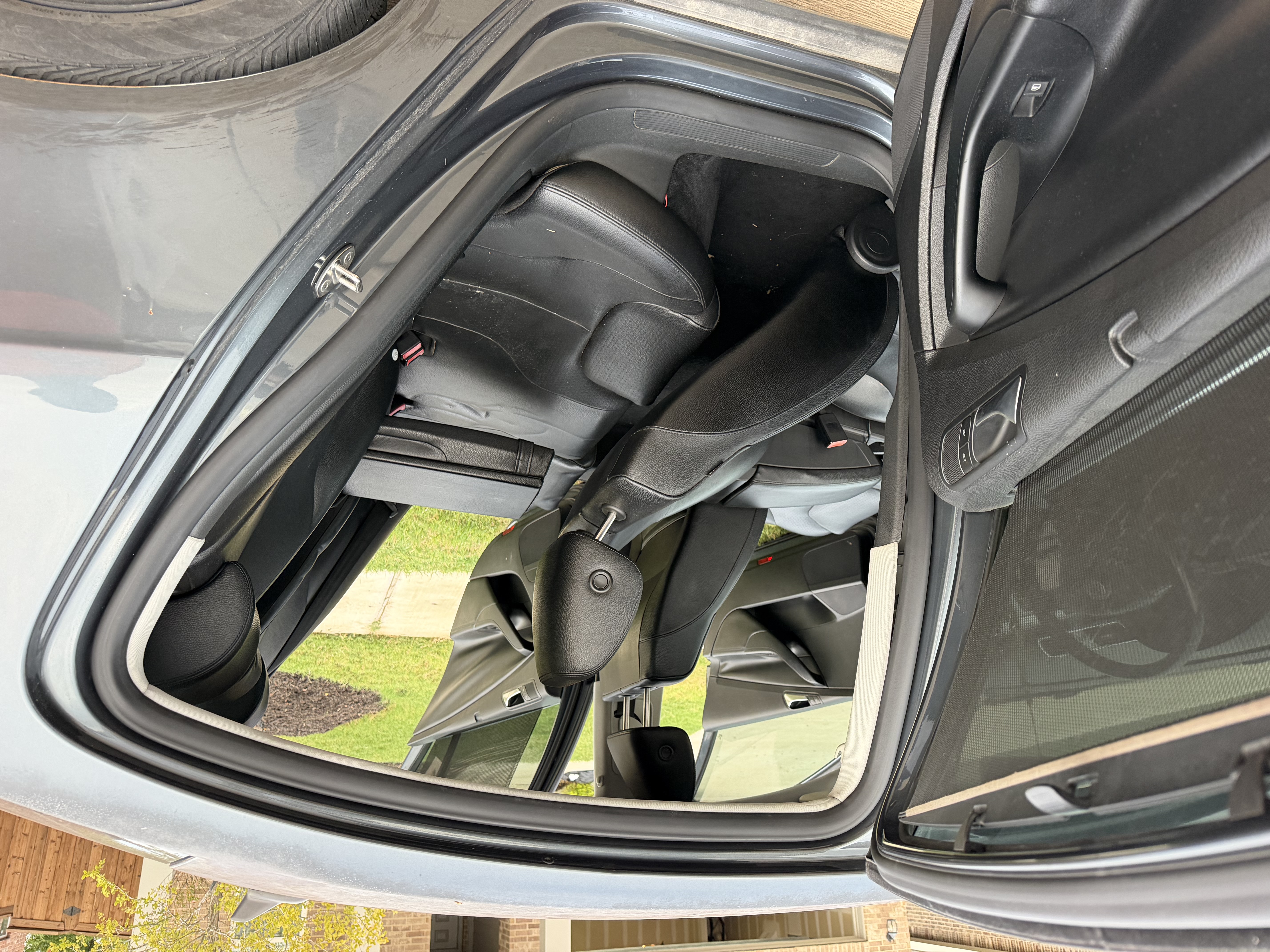 Used 2009 Volkswagen Passat Komfort FWD image 9