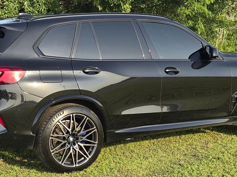 Used 2020 BMW X5 M Competition w/ Executive Package image 10