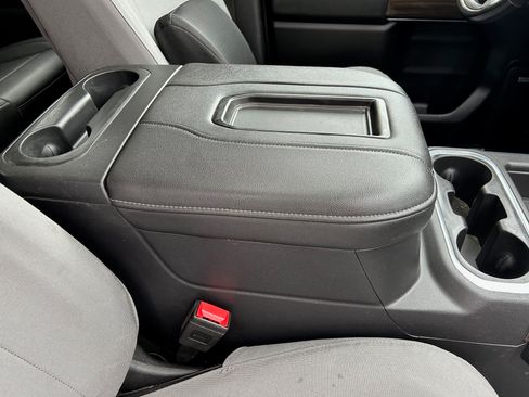 Used 2019 Chevrolet Silverado 1500 LT Trail Boss image 29