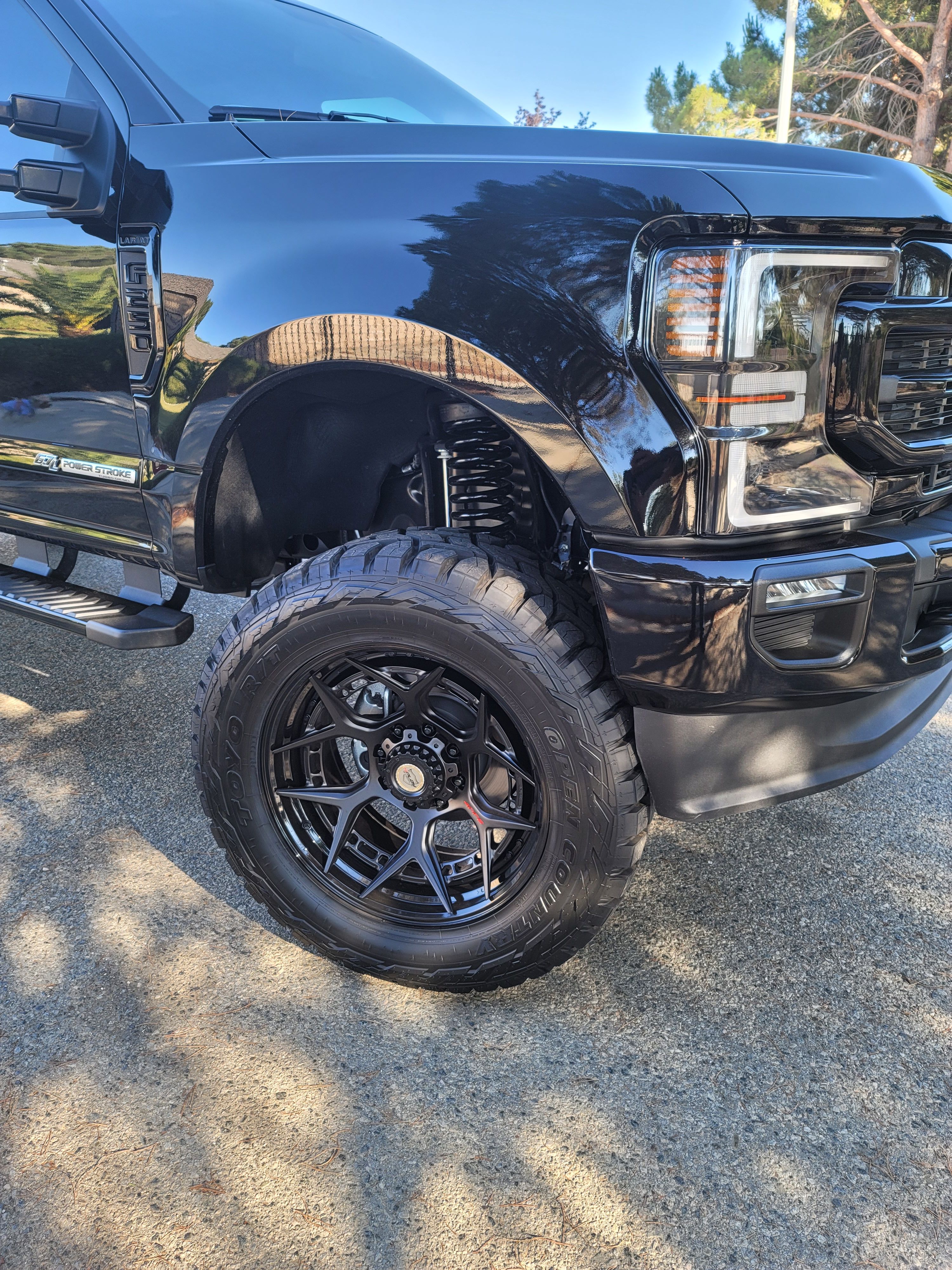 Used 2021 Ford F250 Lariat AWD/4WD image 6