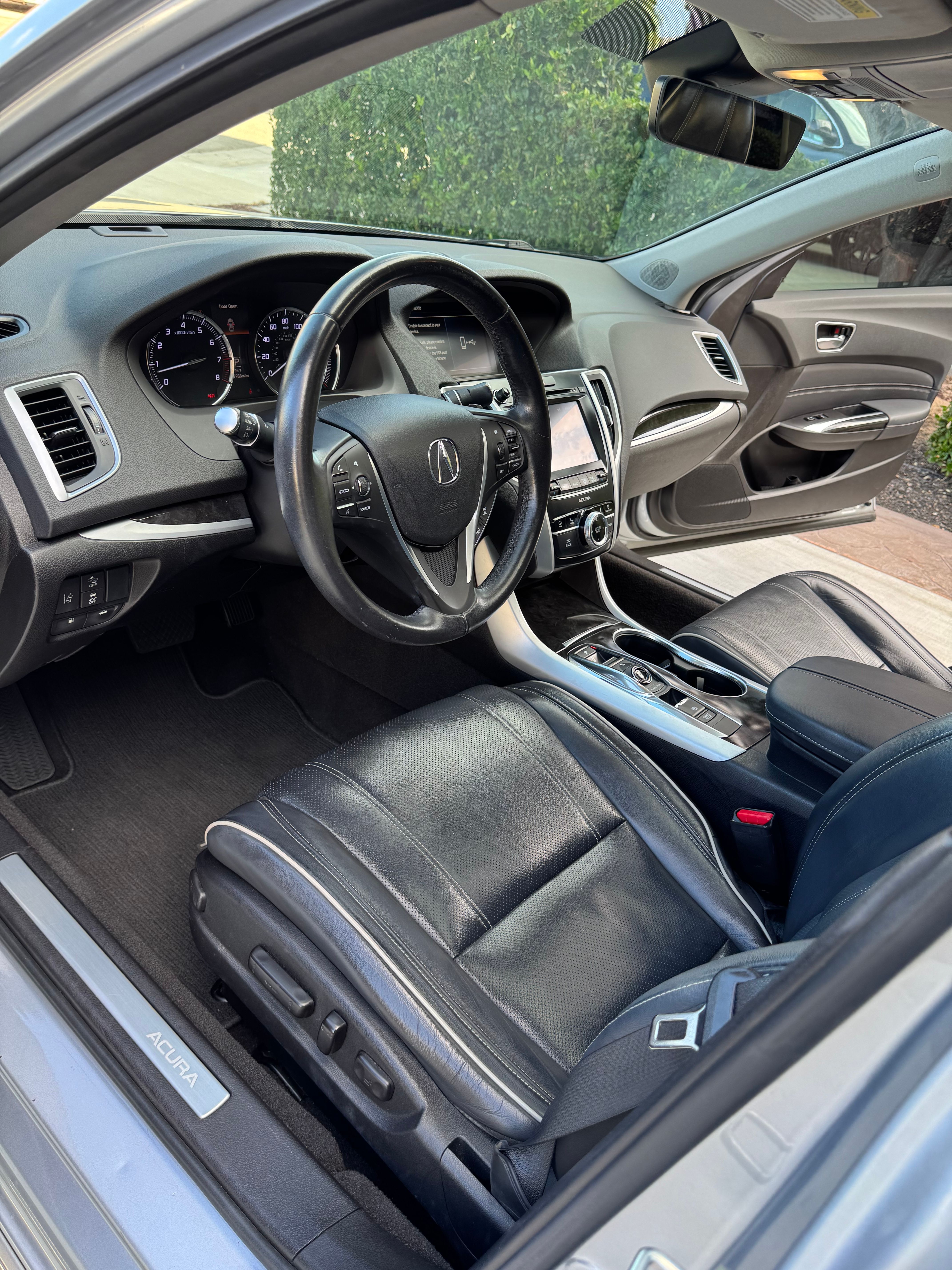 Used 2020 Acura TLX w/ Technology Package FWD image 6