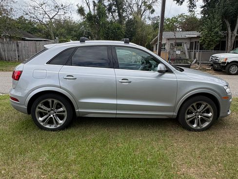 Used 2016 Audi Q3 2.0T Premium Plus w/ Technology Package image 4