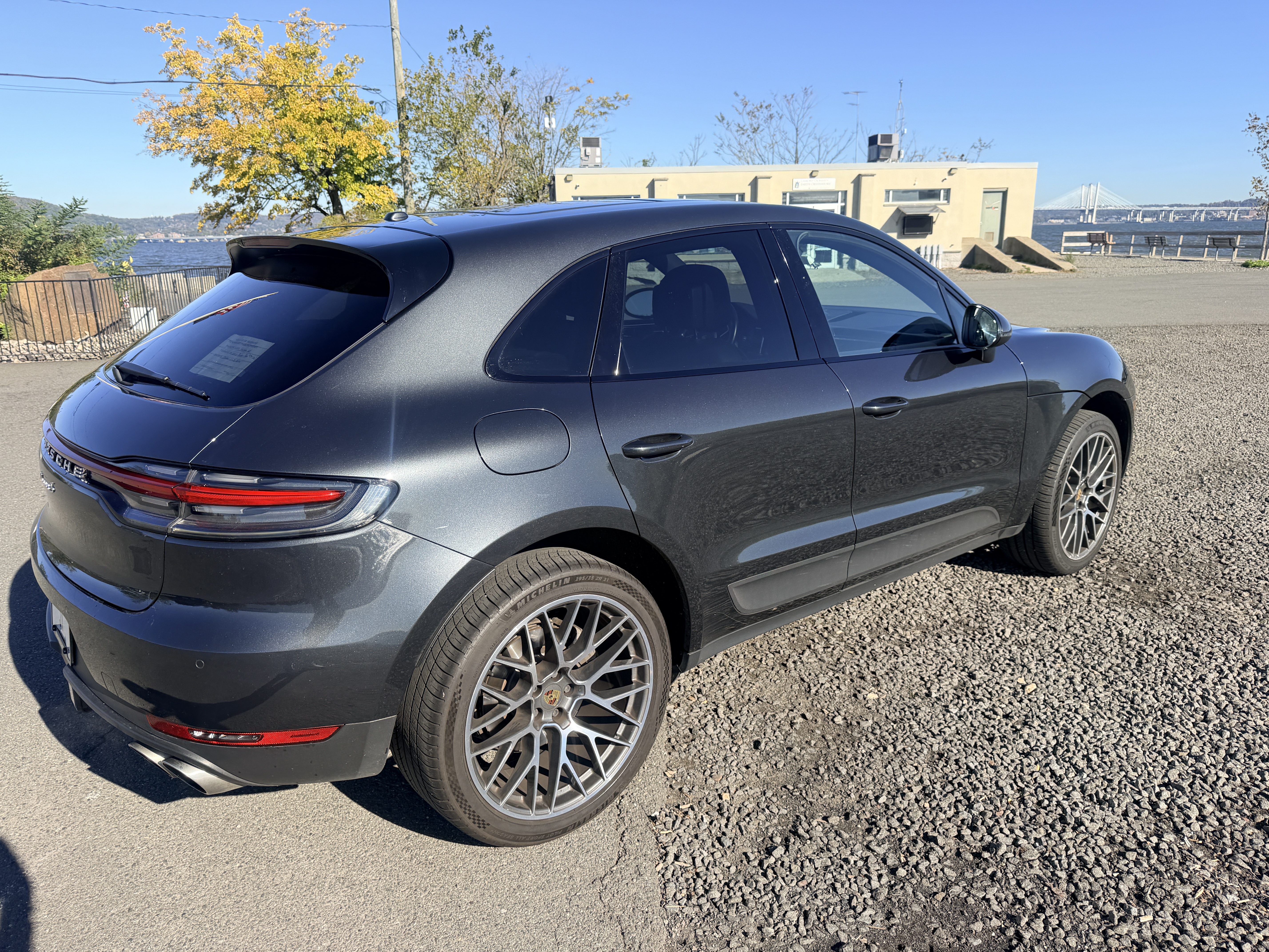 Used 2020 Porsche Macan S AWD/4WD image 9