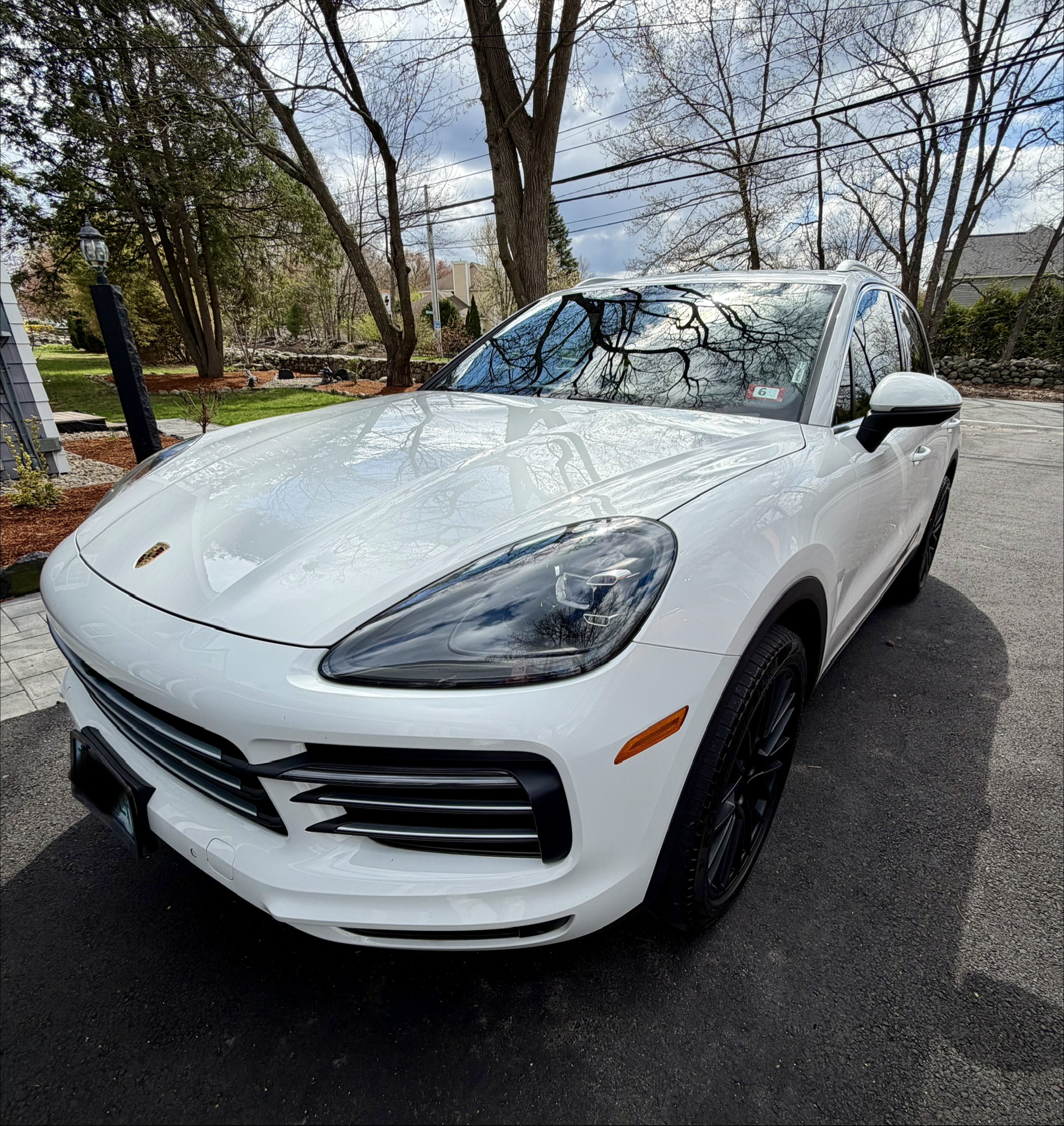 Used 2020 Porsche Cayenne AWD/4WD image 2