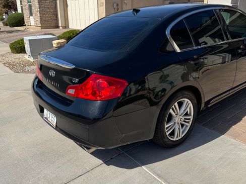 Used 2012 INFINITI G37 Journey w/ Premium Pkg image 5