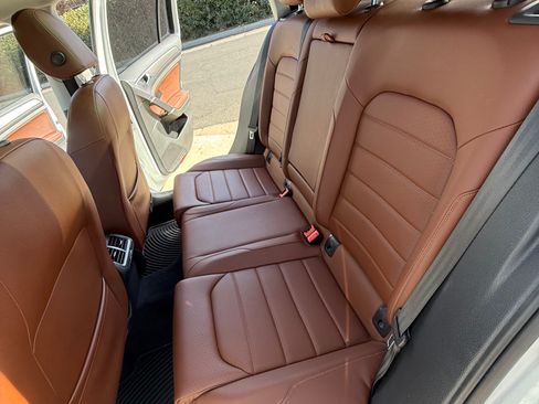 Used 2018 Volkswagen Golf Alltrack SEL image 9