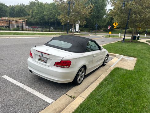 Used 2013 BMW 128i 128i Convertible 2D image 15