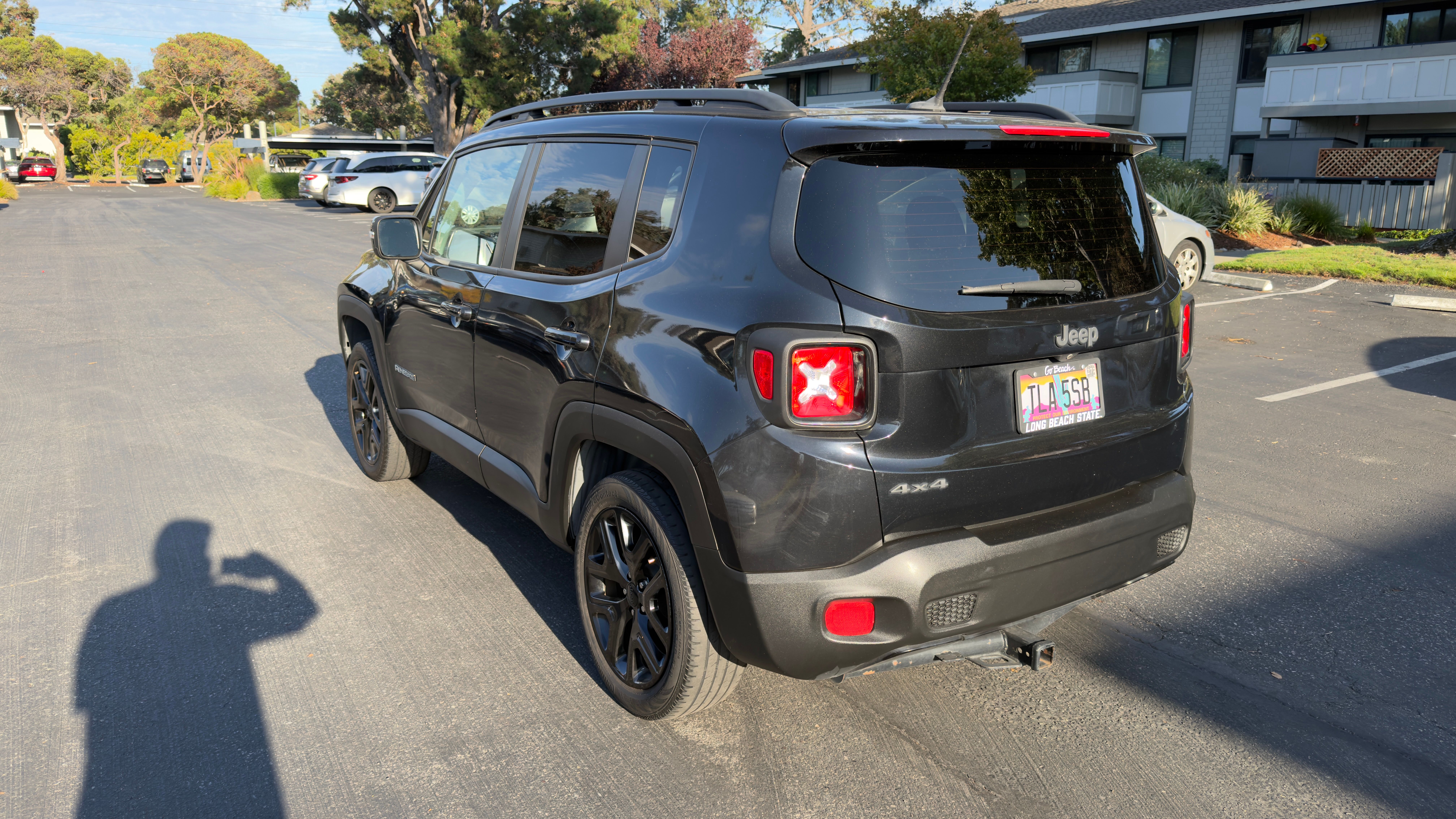 Used 2016 Jeep Renegade Latitude AWD/4WD image 5