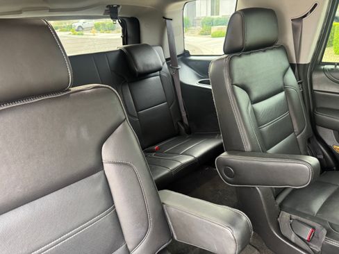 Used 2016 GMC Yukon Denali w/ Open Road Package image 9