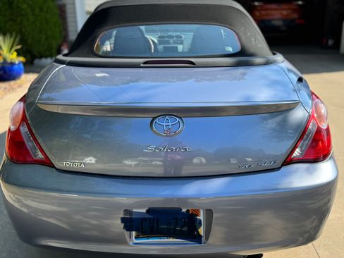 Used 2006 Toyota Solara SLE image 9