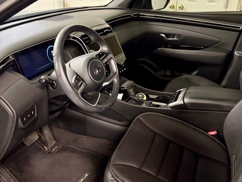 Used 2023 Hyundai Santa Cruz Limited image 5