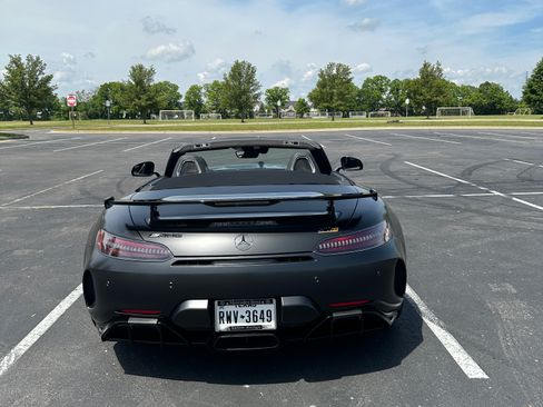 Used 2020 Mercedes-Benz AMG GT R image 11
