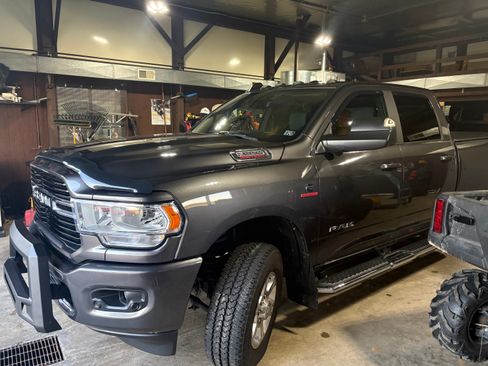 Used 2021 RAM 3500 Big Horn w/ Level B Equipment Group AWD/4WD image 1