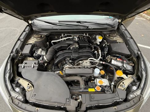 Used 2021 Subaru Outback Limited image 23