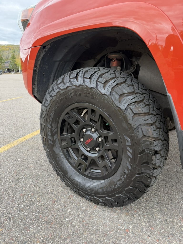 Used 2015 Toyota 4Runner TRD Pro AWD/4WD image 13
