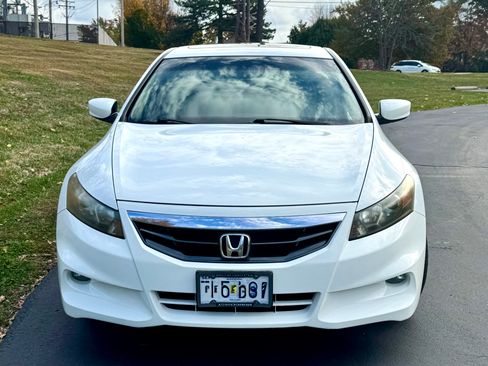 Used 2012 Honda Accord EX image 2