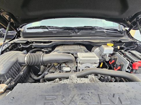 Used 2019 RAM 1500 Laramie Longhorn image 27