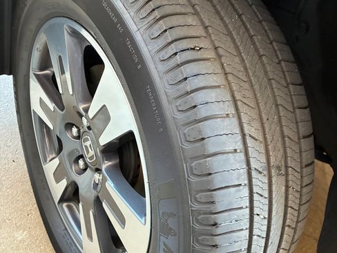 Used 2017 Honda Ridgeline RTL-T image 18