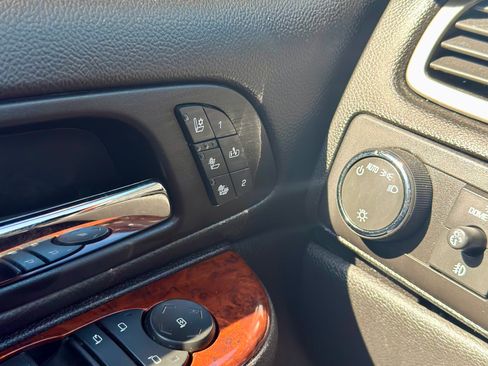 Used 2013 Chevrolet Tahoe LTZ image 21