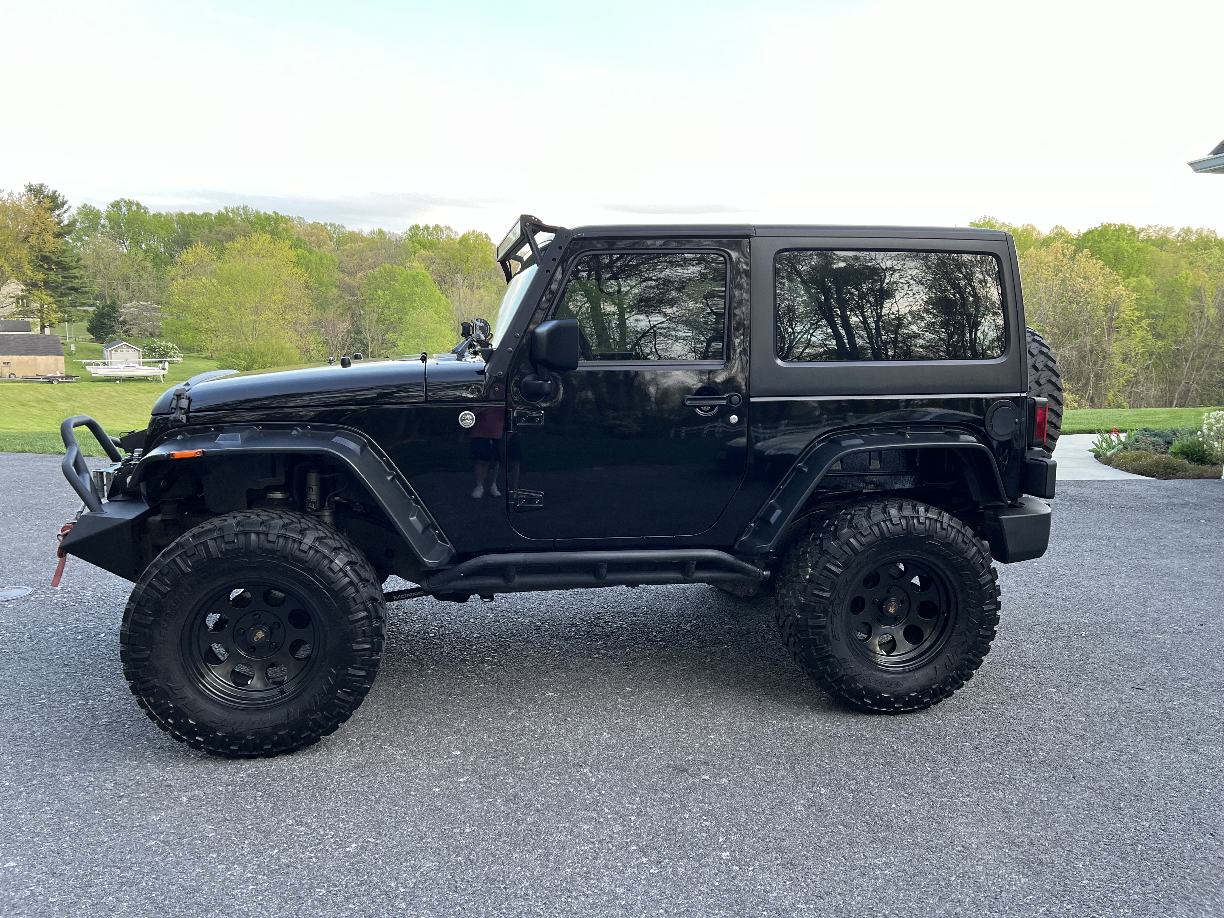 Used 2012 Jeep Wrangler Sport w/ Connectivity Group AWD/4WD image 5