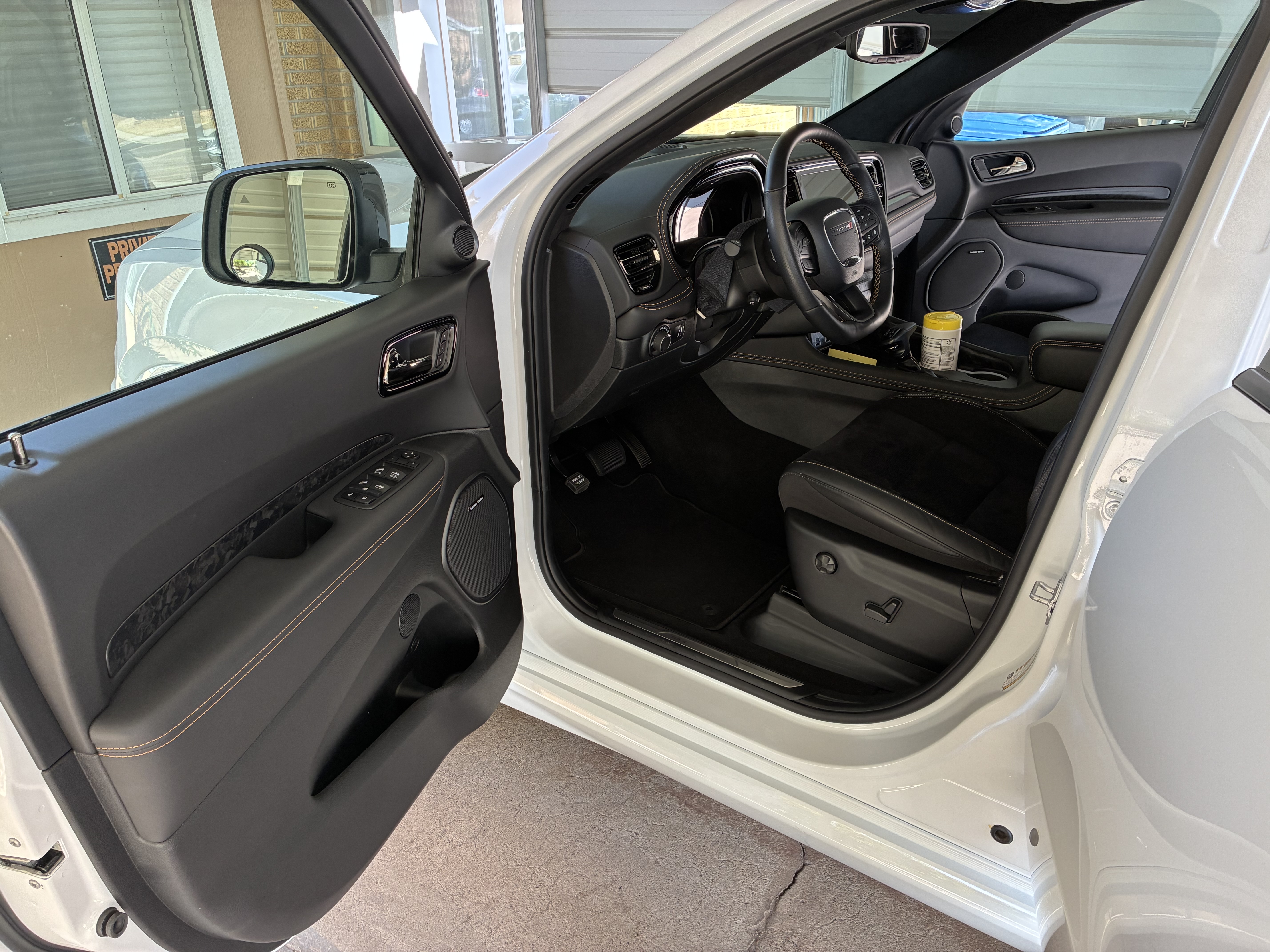 Used 2025 Dodge Durango R/T AWD/4WD image 10