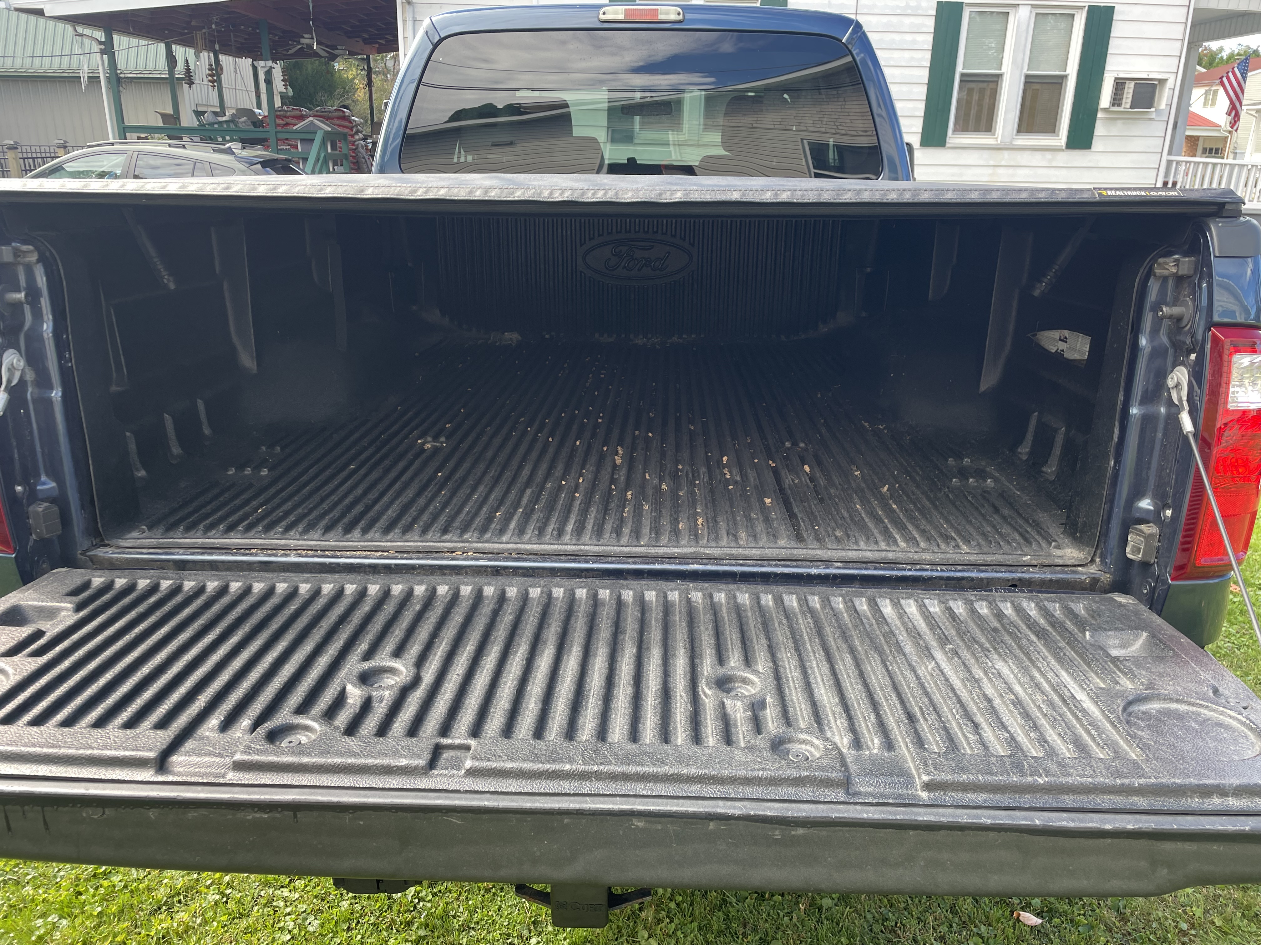 Used 2016 Ford F250 XLT w/ XLT Value Package AWD/4WD image 9