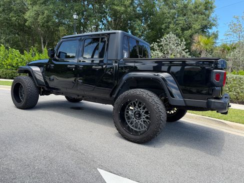 Used 2022 Jeep Gladiator Sport AWD/4WD image 5