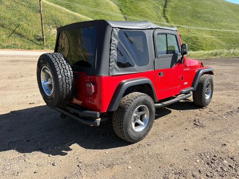 Used 1997 Jeep Wrangler SE image 4