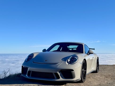 Used 2018 Porsche 911 GT3 RWD image 15